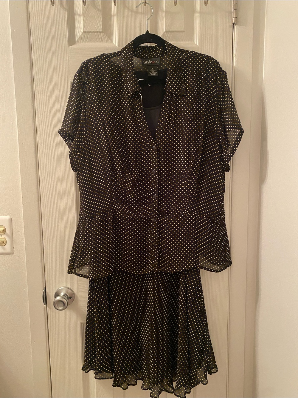 Style & Co. Black and Gold Polka Dot Skirt Set Size 18 Retro 40s, 50s Vibe